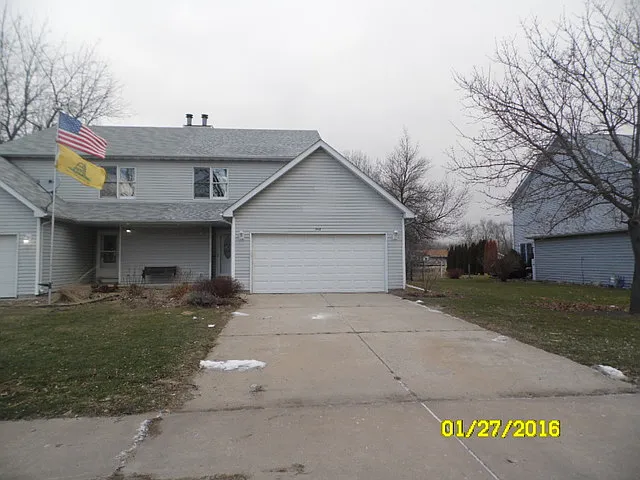 946 W Main St photo 1