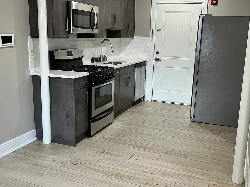 59 Monroe St #2