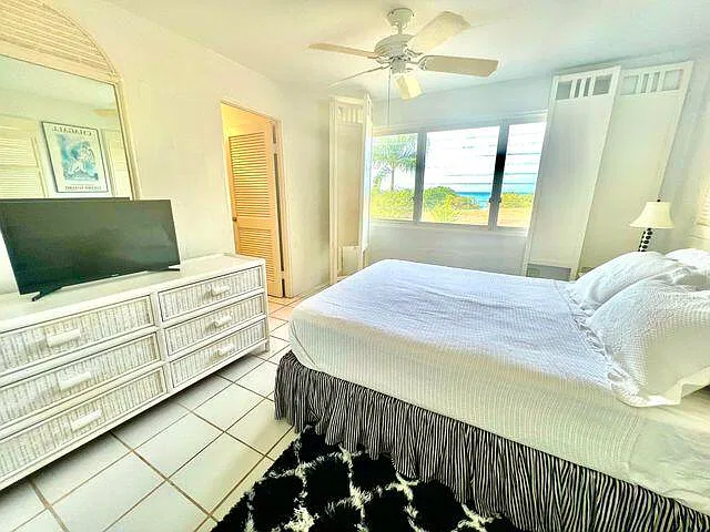 6 Shoys Beach Rd