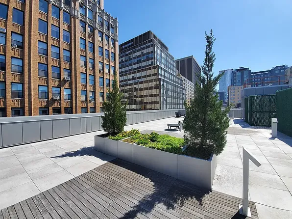 68 Livingston Street image 11 of 11