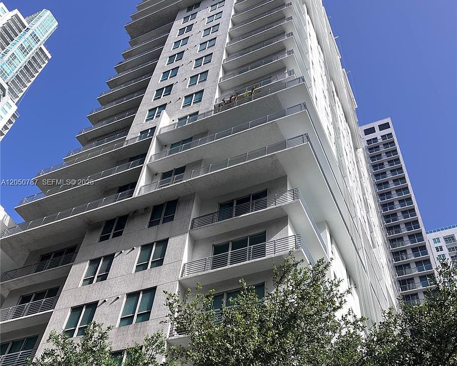 1st image of 234 NE 3rd St Penthouse Uph09