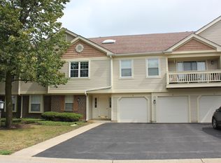 1251 Bradwell Ln APT D, Mundelein, IL 60060