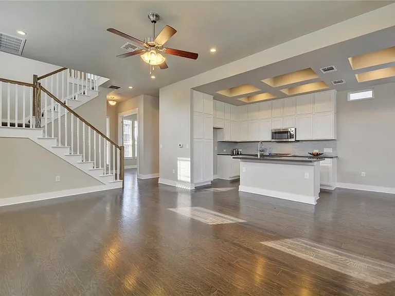 900 Banyon St #A — Photo 2
