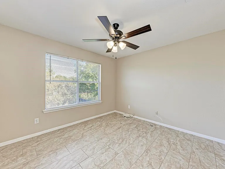 2351 Wright Cir — Photo 32