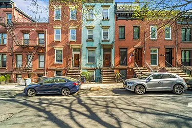 160 2nd Street