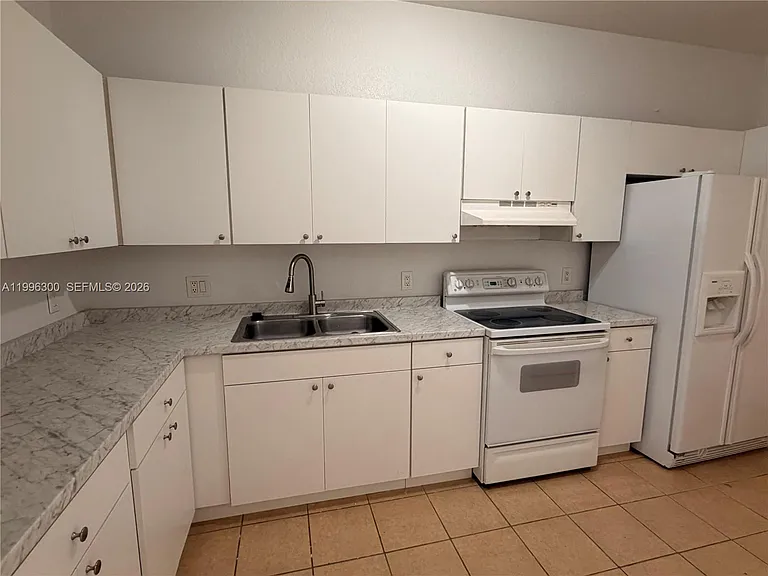 13264 Old Biscayne Dr #405 — Photo 16