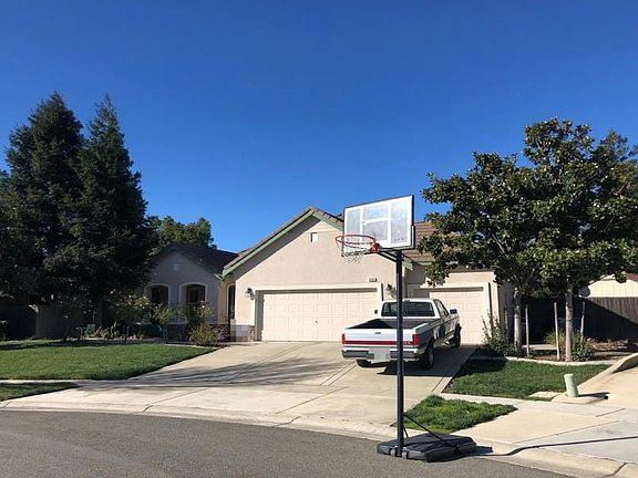 3rd image of 3718 Snow Goose St