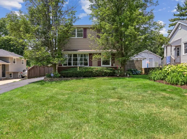 N074 Nepil Ave, Wheaton, IL 60187