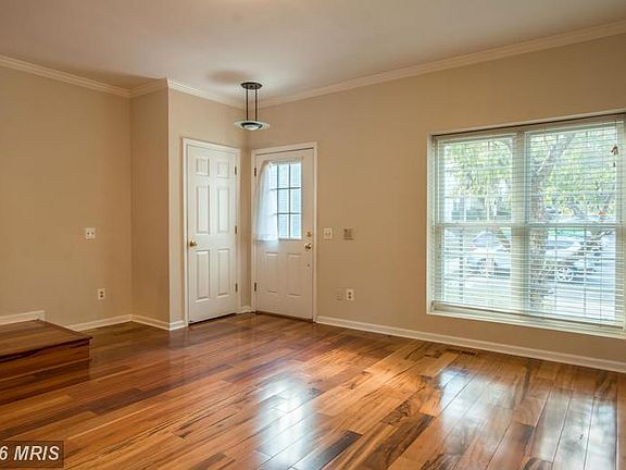 3rd image of 12109 Wedgeway Ct