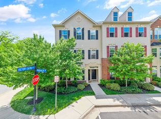 42147 Piebald Sq, Aldie, VA 20105