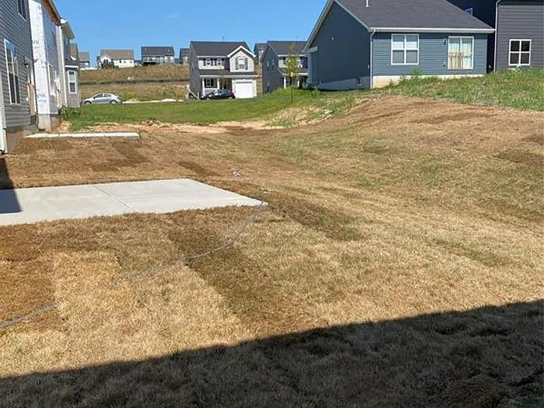 612 Summer Breeze Ln — Photo 16