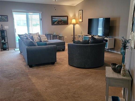 4th image of 224 Solis Dr