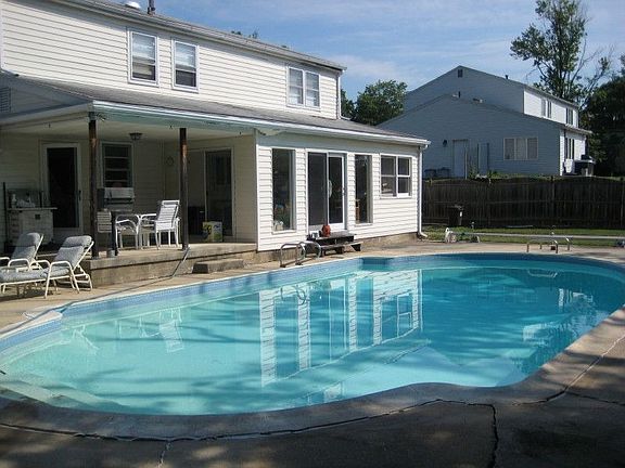 Sun Room, Patio, Pool