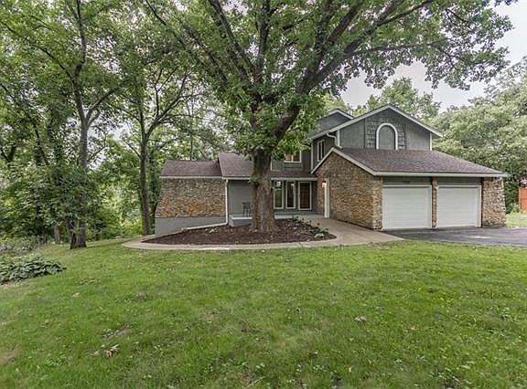 2nd image of 1606 Highland Dr