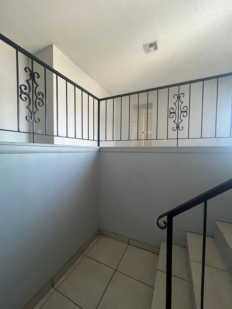 Bradenton Apartments — Photo 3