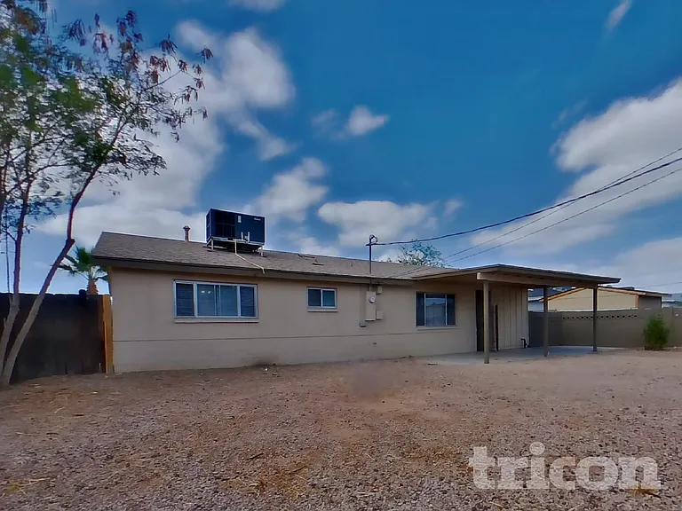 1626 W Pepper Pl — Photo 15