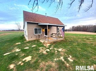 724 N Abbott Ln, Belle Rive, IL 62810