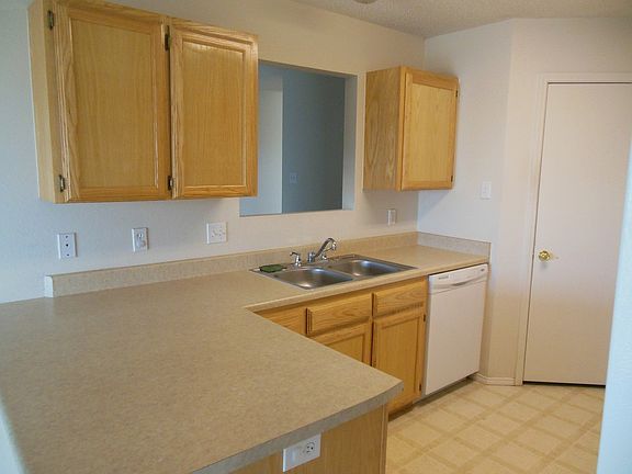 3rd image of 1022 Amberton Pkwy