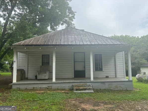 155 W Jackson Rd, Hoschton, GA 30548
