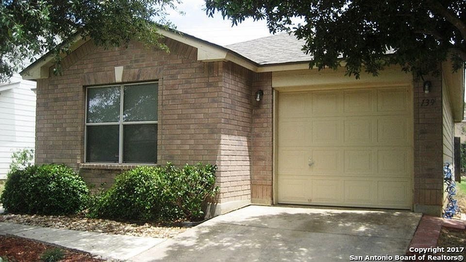 1st image of 139 Adelaide Oaks