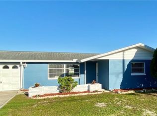 4932 Blue Heron Dr, New Port Richey, FL 34652