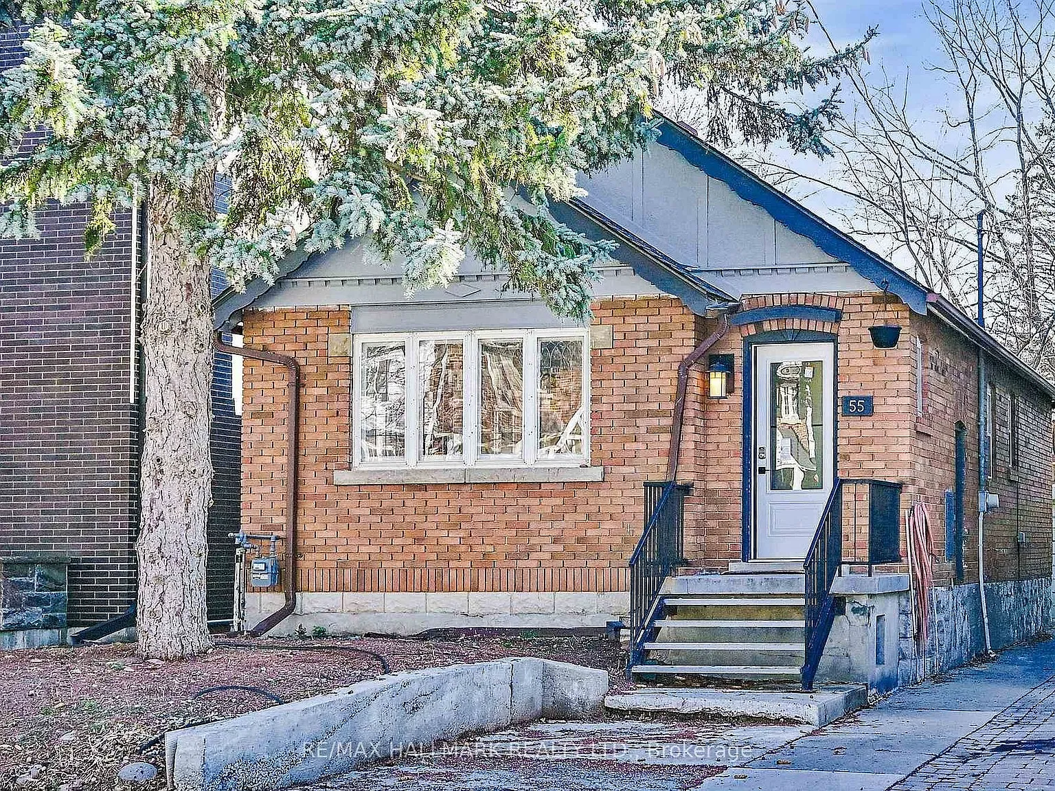 3 bed, $3,500 — Photo 1