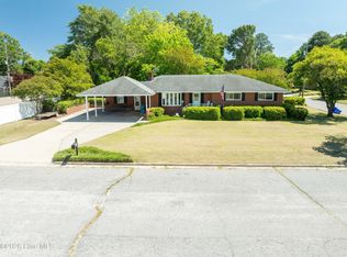 100 E Berkshire Road, Greenville, NC 27858
