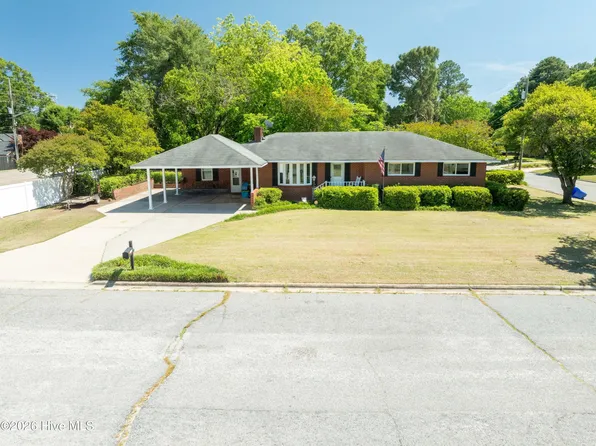100 E Berkshire Road, Greenville, NC 27858