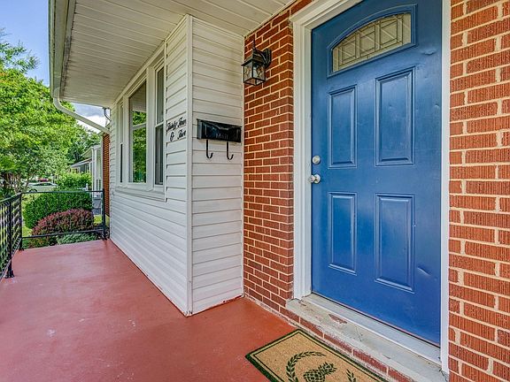 3rd image of 3405 Birchlawn Ave NW