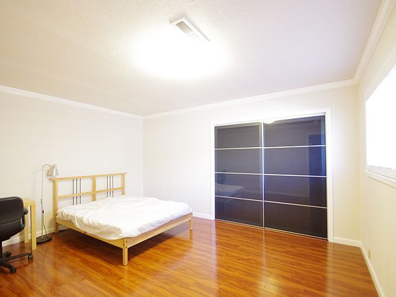 3rd image of 33563 2nd St