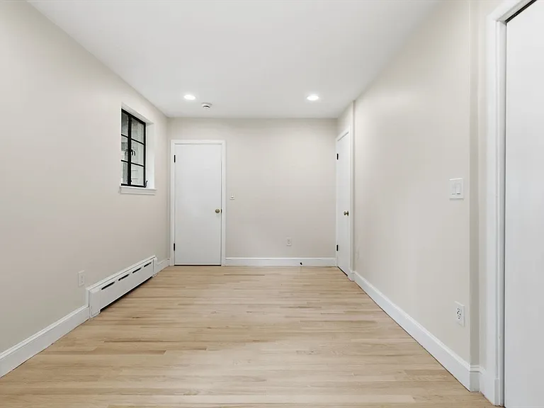 180 Eliot St — Photo 28