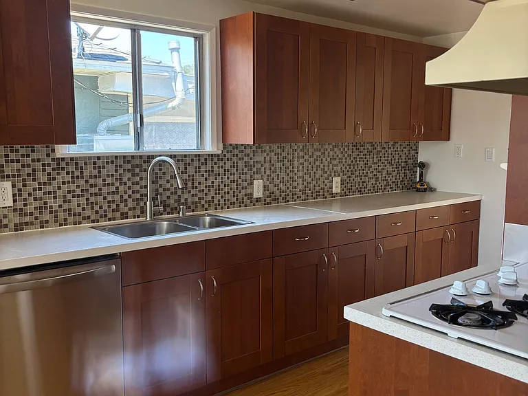 15608 Gerkin Ave — Photo 5