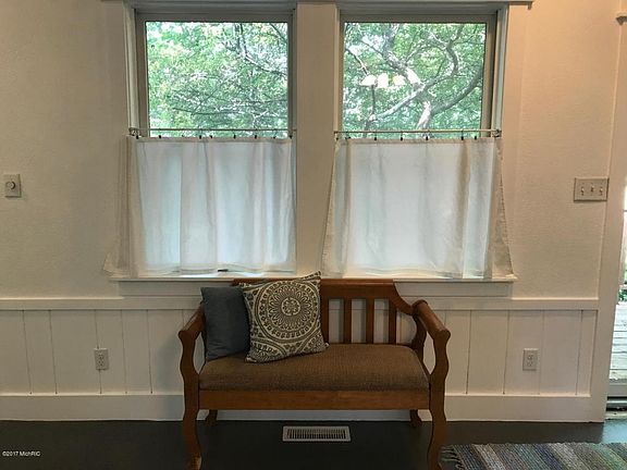 2nd image of 7365 N Shore Dr Unit 10