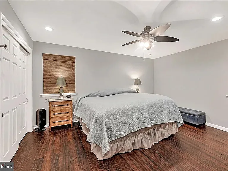 4296 Wolf Hill Dr — Photo 8