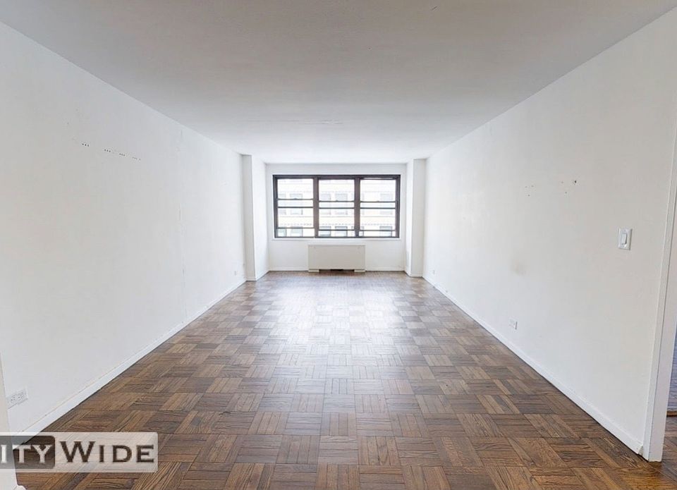 1st image of 96 5th Ave APT 9L