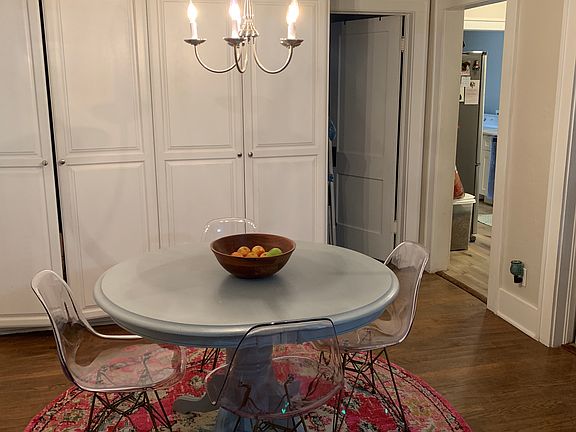 5th image of 2914 N Hudson Ave