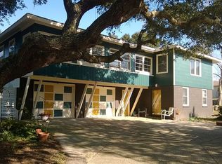 512 W Kitty Hawk Rd, Kitty Hawk, NC 27949