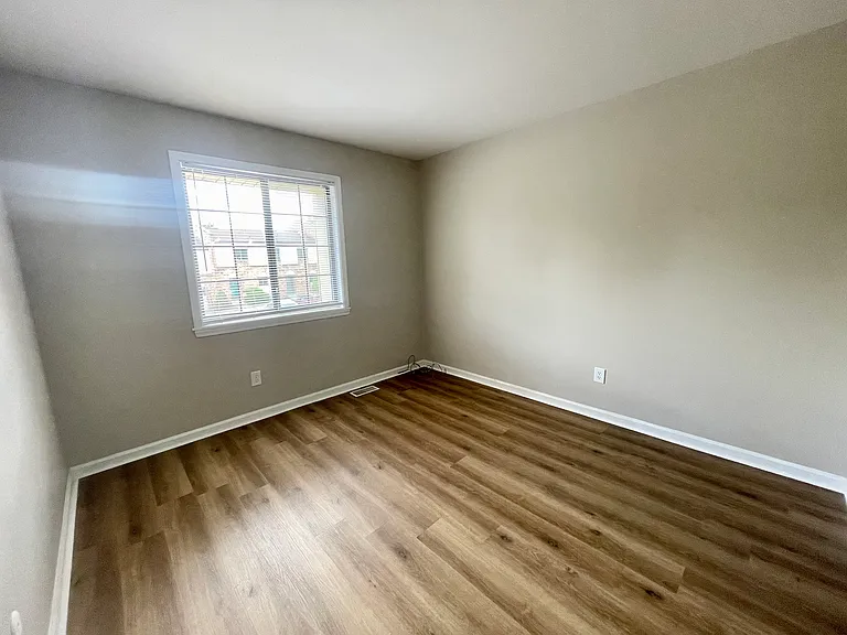 40 Terrace Ct — Photo 25