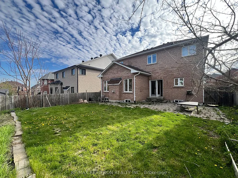 53 Shadow Falls Dr — Photo 23