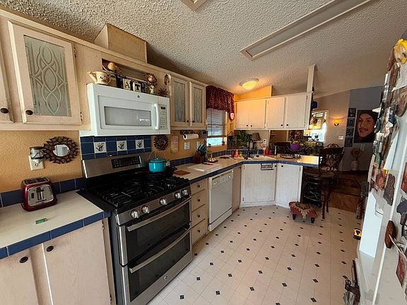 4th image of 6130 Camino Real Space 54