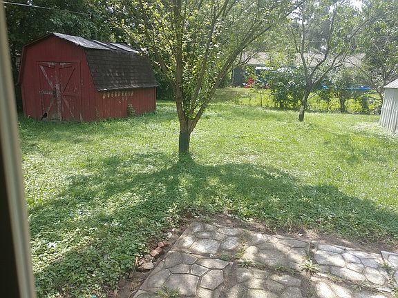 3rd image of 8535 Lenna Ct