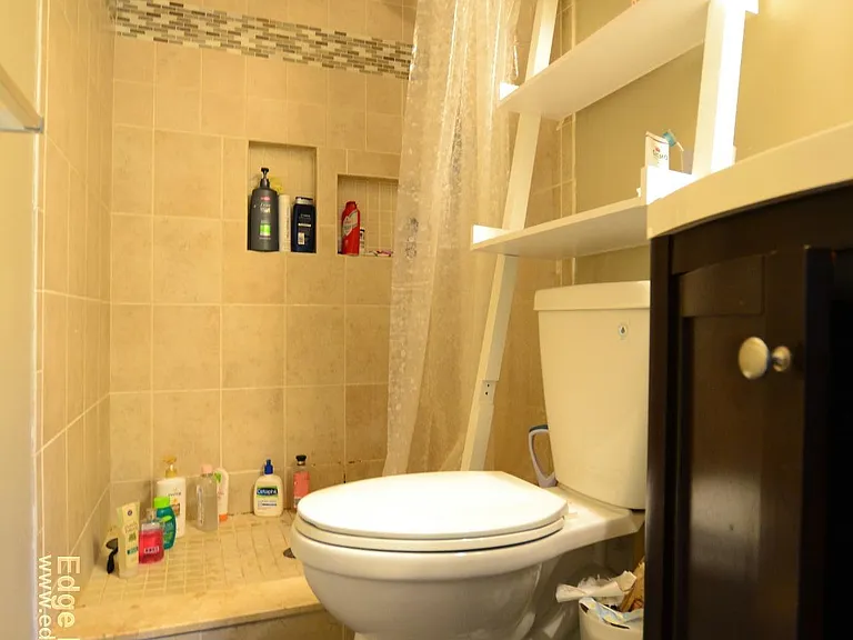 190 Lake Shore Rd #1 — Photo 7