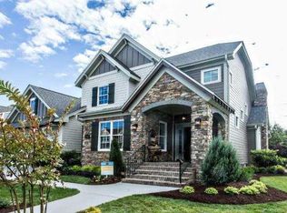 3742 Willow Glenn Cir, Suffolk, VA 23435