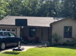 412 Short St, Clute, TX 77531