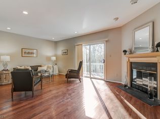 703 Park Pl, Springfield, NJ 07081