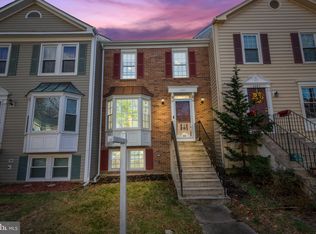 6085 Clay Spur Ct, Centreville, VA 20121