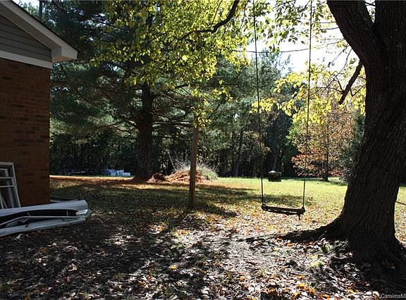 3rd image of 1230 Springdale Park Dr