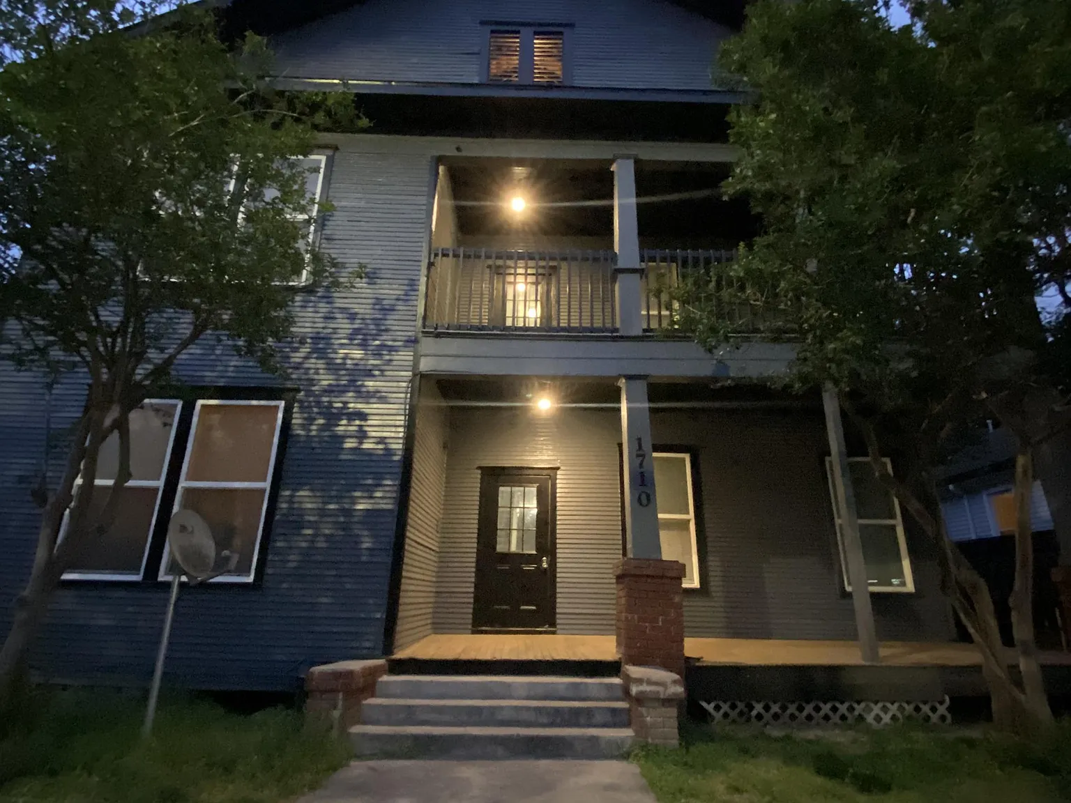 1710 Hardy Street — Photo 4