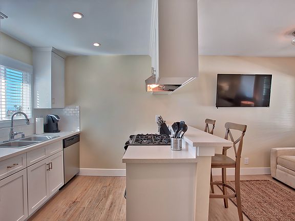 2nd image of 33901 Malaga Dr APT F