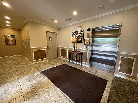 3rd image of 9440 S 51st Ave APT 316